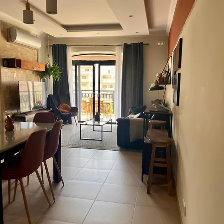 公寓 Stunning Flwith Terrace Views Sleeps 4 梅利哈